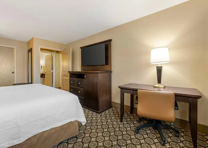 Best Western Plus Inntowner Madison